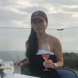 Meet your Posher, Meghan